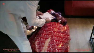 Mama, nimepata zawadi yangu ya Krismasi ya nywele ya kuchekesha mama bitch na punda mkubwa wazimu kuhusu jogoo